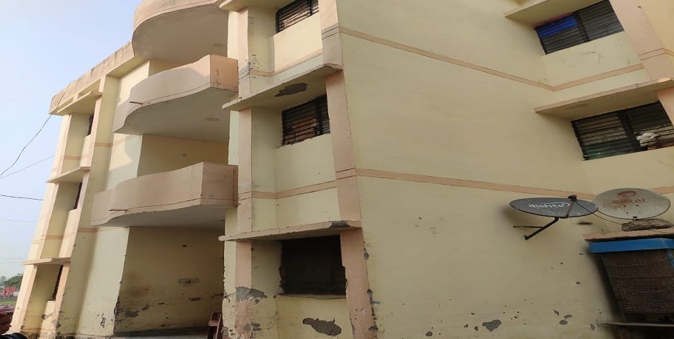 Big action in suicide case of a girl by jumping from the roof of the barrack case against three policemen