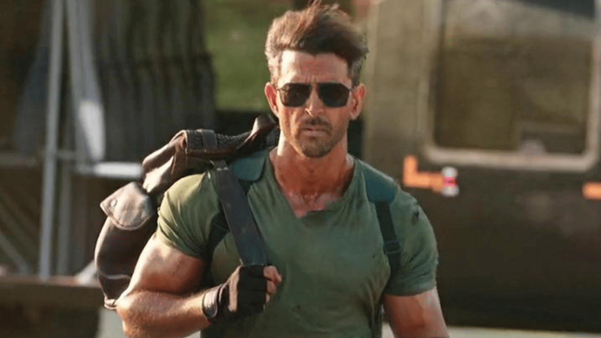 Stunt Director Parvez Shaikh Reveals Hrithik Roshan Fighter Action Scenes will be more Bigger than Pathaan
