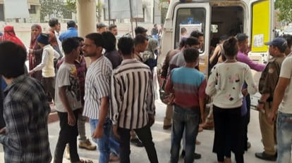 पटाखा गोदाम में आग लगने से मची अफरा-तफरी