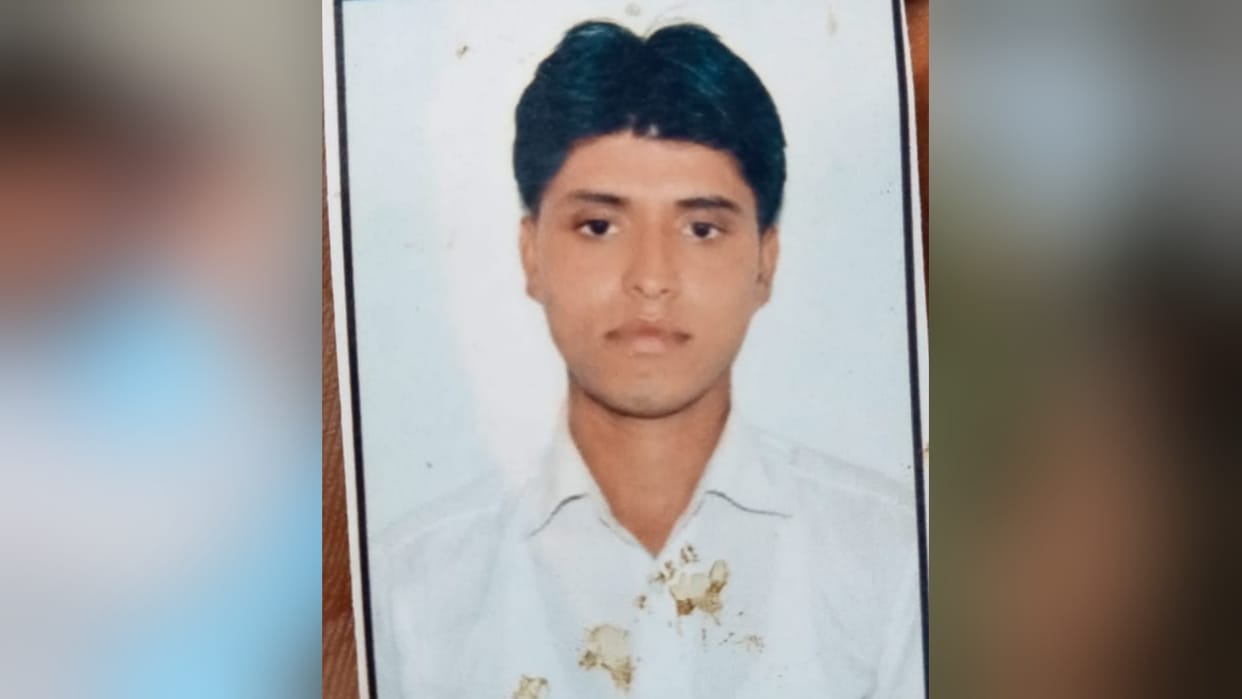 Amroha factory employee returning home after duty died in accident friend injured