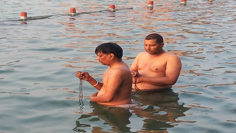Somvati Amavasya 2023 in Shiva Yoga and worshiping with method will bless ancestors