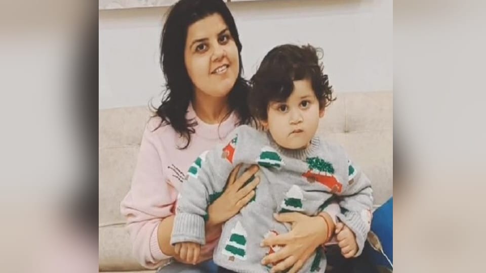 Two Year old Tanmay Narang of Amritsar already identify flags of 195 countries, set world record
