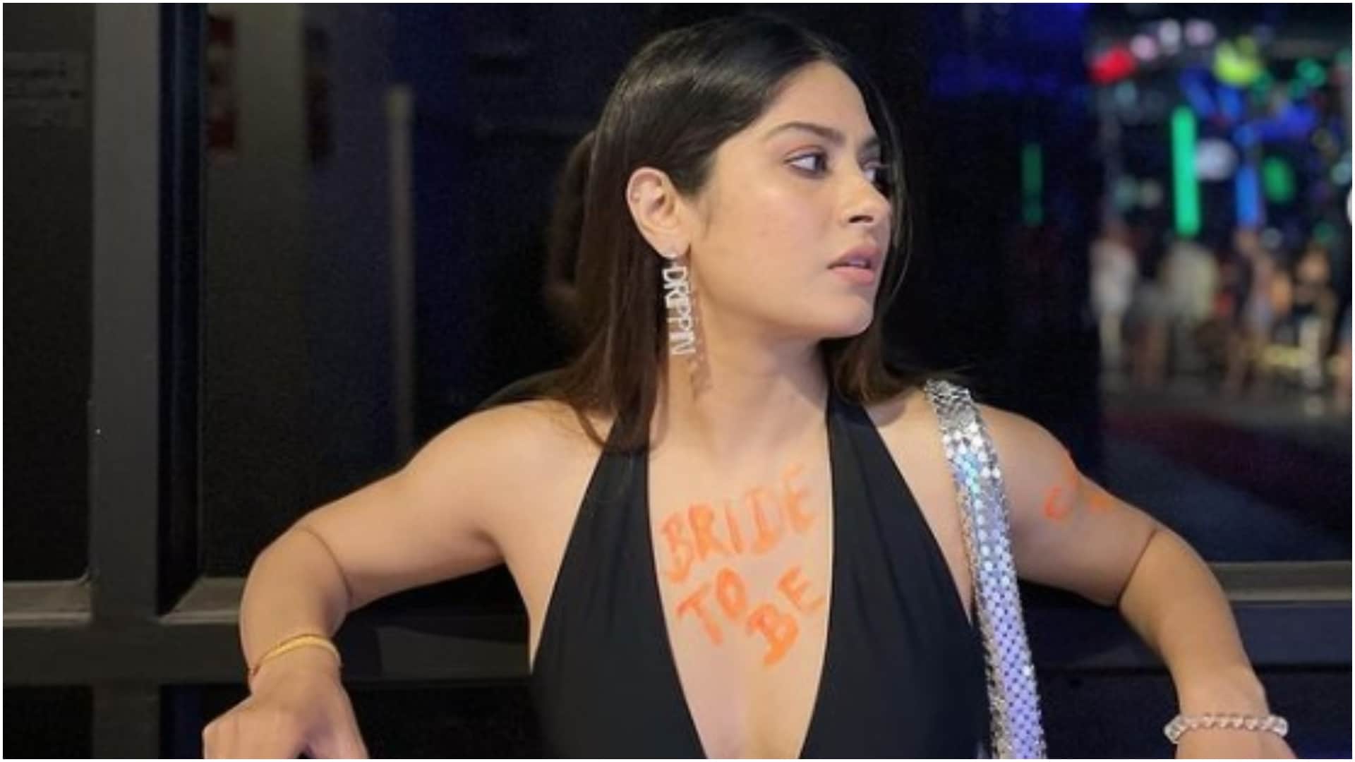 krishna mukherjee will marry chirag batliwalla at beach in goa Know the wedding update of actress marriage