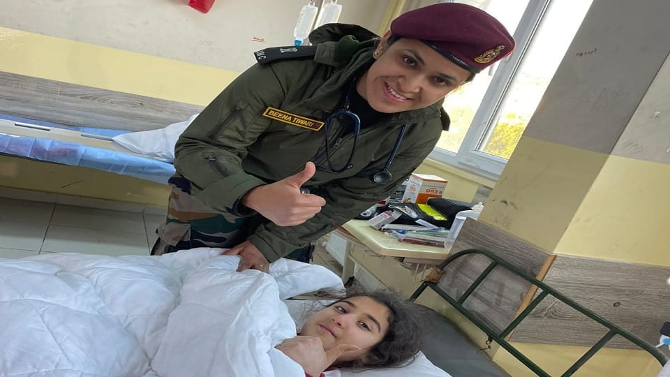 Major Beena Tiwari seen hugging Turkish woman in viral pictures, recounts her experience in earthquake