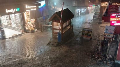 Uttarakhand Weather: देर शाम बदला मौसम, देहरादून में झमाझम बारिश, मसूरी में जमकर पड़े ओले Uttarakhand Weather