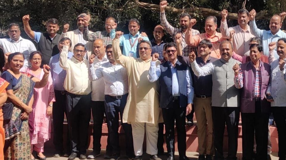 principal burnt by petrol college school protest