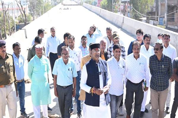 Bhopal News: Minister Sarang expressed displeasure over the slow pace of construction of Karond Mandi ROB