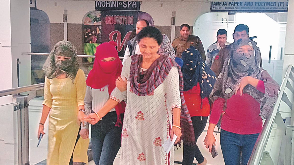 Faridabad eldeco mall spa centre raid 9 girls taken to police custody on suspicion of minor working
