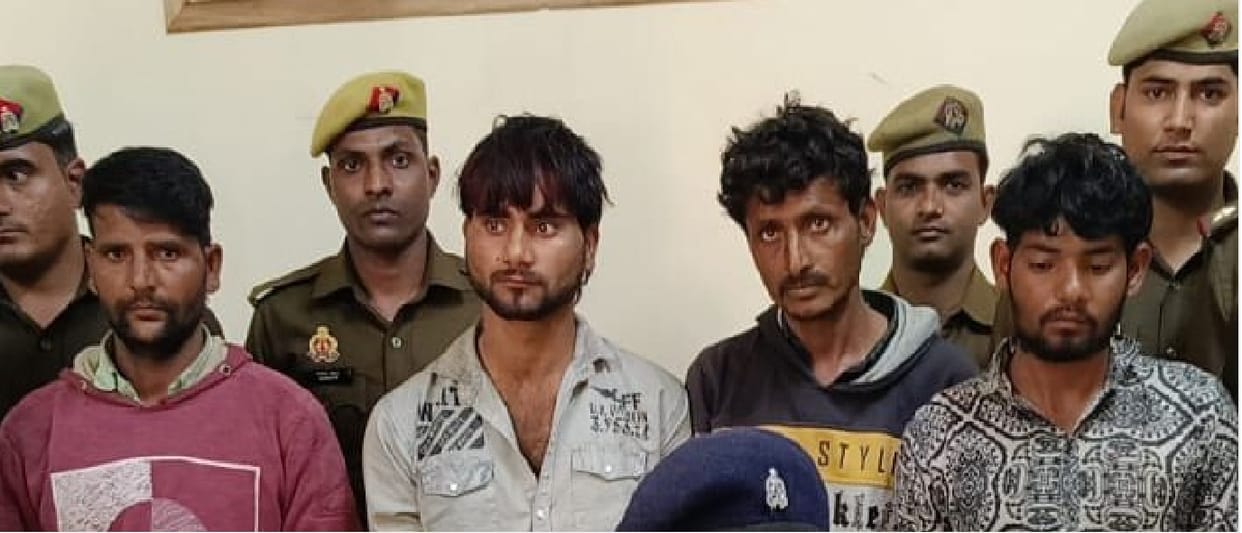 Loot scandal revealed in 48 hours in etawah, Banjaras had murdered the woman and robbed her