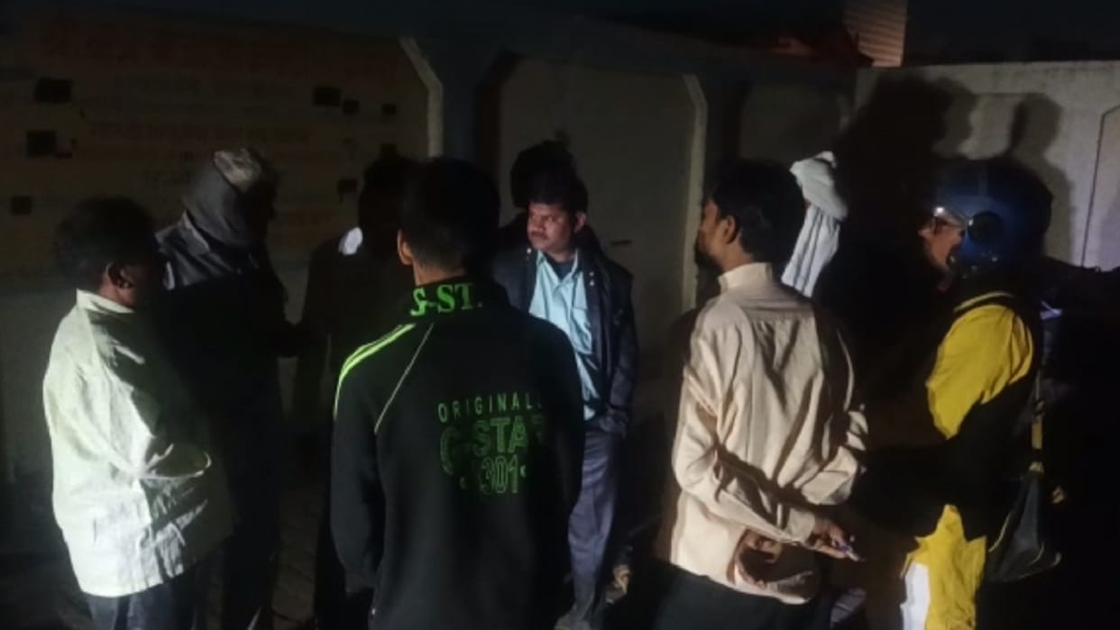 Harsh firing at Lagan ceremony in Agra bride s uncle die due to bullet injury