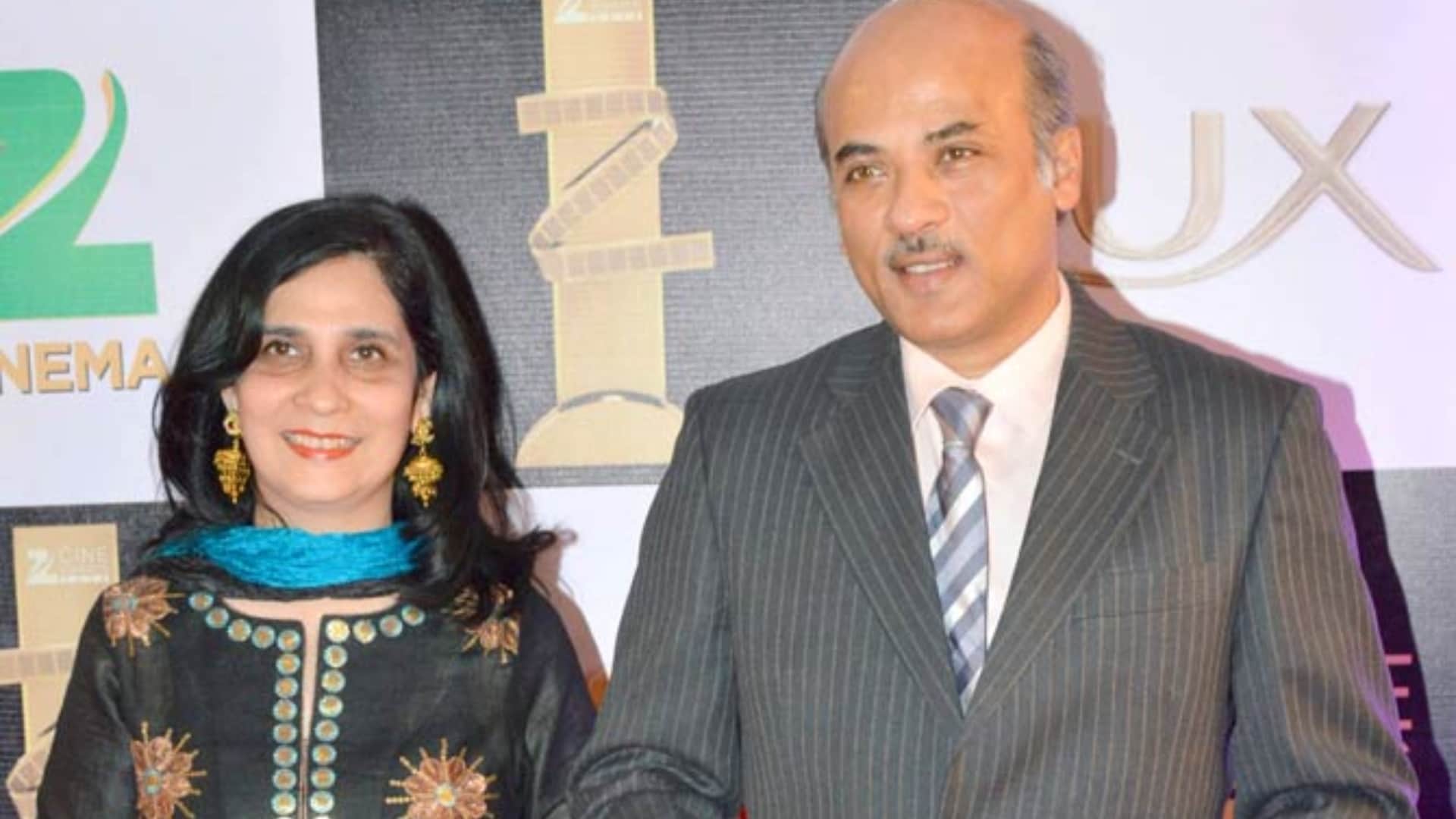 sooraj barjatya birthday know about film director who made these movies hum aapke hain koun maine pyar kiya