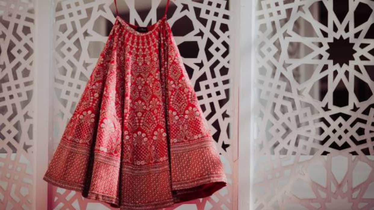 Wedding Tips for Bridal Lehenga Things to Keep In Mind before Buying a Lehenga for Your Marriage News in Hindi