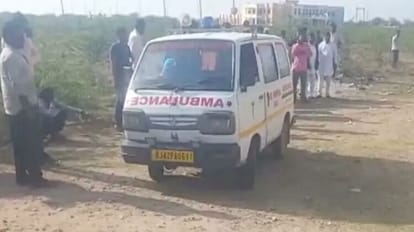 Rajasthan: जयपुर में दर्दनाक सड़क हादसा, ट्रेलर ने चार युवकों को कुचला, मौके पर दम तोड़ा जयपुर में दर्दनाक सड़क हादसा