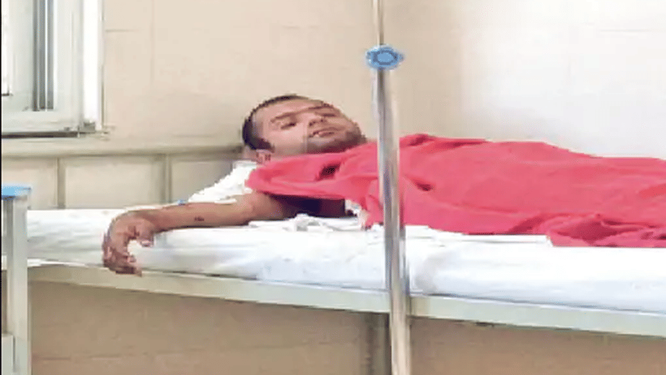principal burnt by student indore case