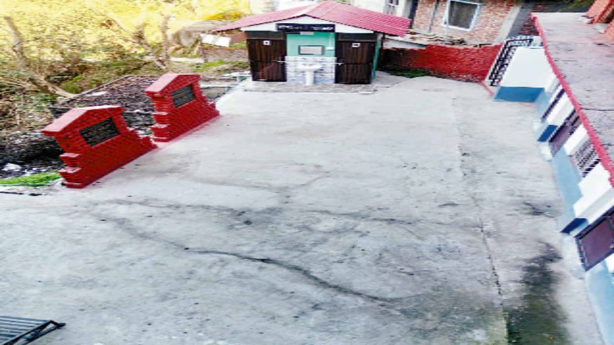 BDO office closed in Khundia, Dehra traveling 30 to 40 km