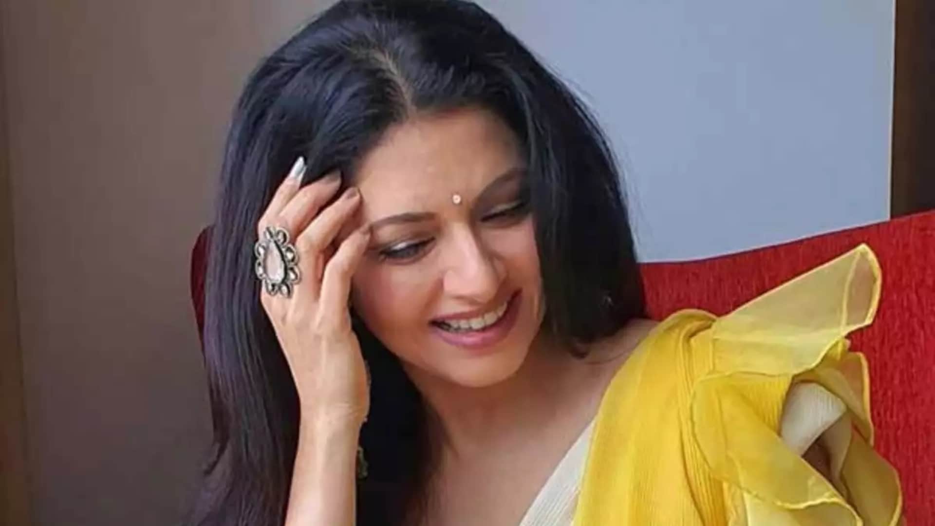 Bhagyashree Birthday Of Salman Khan Film actress Maine Pyar Kiya Know Some Unknown Facts and career About her