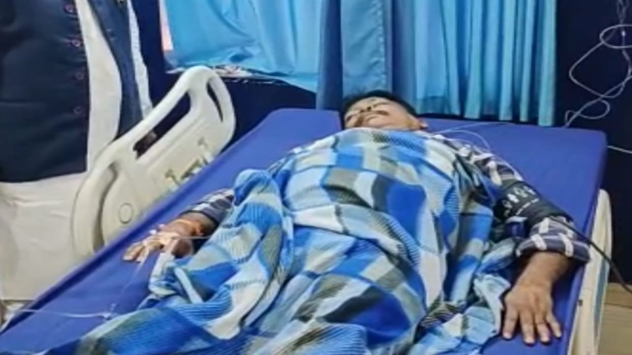 Battery shopkeeper shot outside the house for opposing chain snatching in Muzaffarpur hospitalized
