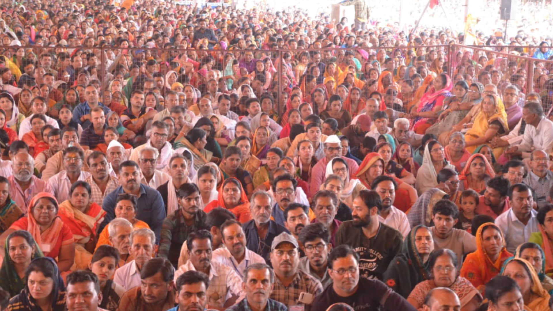 Sehore: Lakhs of people reached the last day of Shivmahapuran
