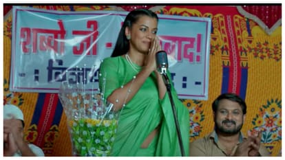 Khela Hobe Review in Hindi Amar Ujala Om Puri Mugdha Godse Manoj Joshi Sunil C Sinha