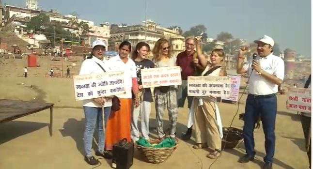 Tourists from Denmark associated with Swachh Bharat Abhiyan, Namami Gange awakened the 'light of cleanliness'