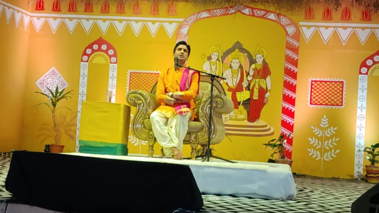 Kumar Vishwas's letter of cancellation of Ramkatha in Ujjain went viral, organizers told it false