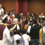 कल रात से जारी है हंगामा और हाथापाई...