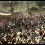 अजनाला थाने के बाहर हंगामा