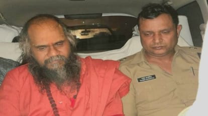 रेप के आरोप में जेल में बंद मिर्ची बाबा का डीएनए सैंपल लिया गया।