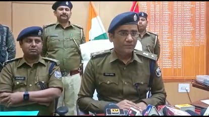 Bihar : In Bhagalpur, son committed suicide at home, parents threw the dead body in the drain to prove murder