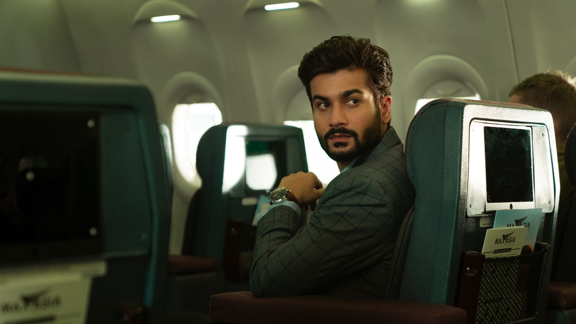 Yami Gautam Sunny Kaushal Chor Nikal Ke Bhaga Become most Viewed Indian film on Netflix beat RRR in Viewership