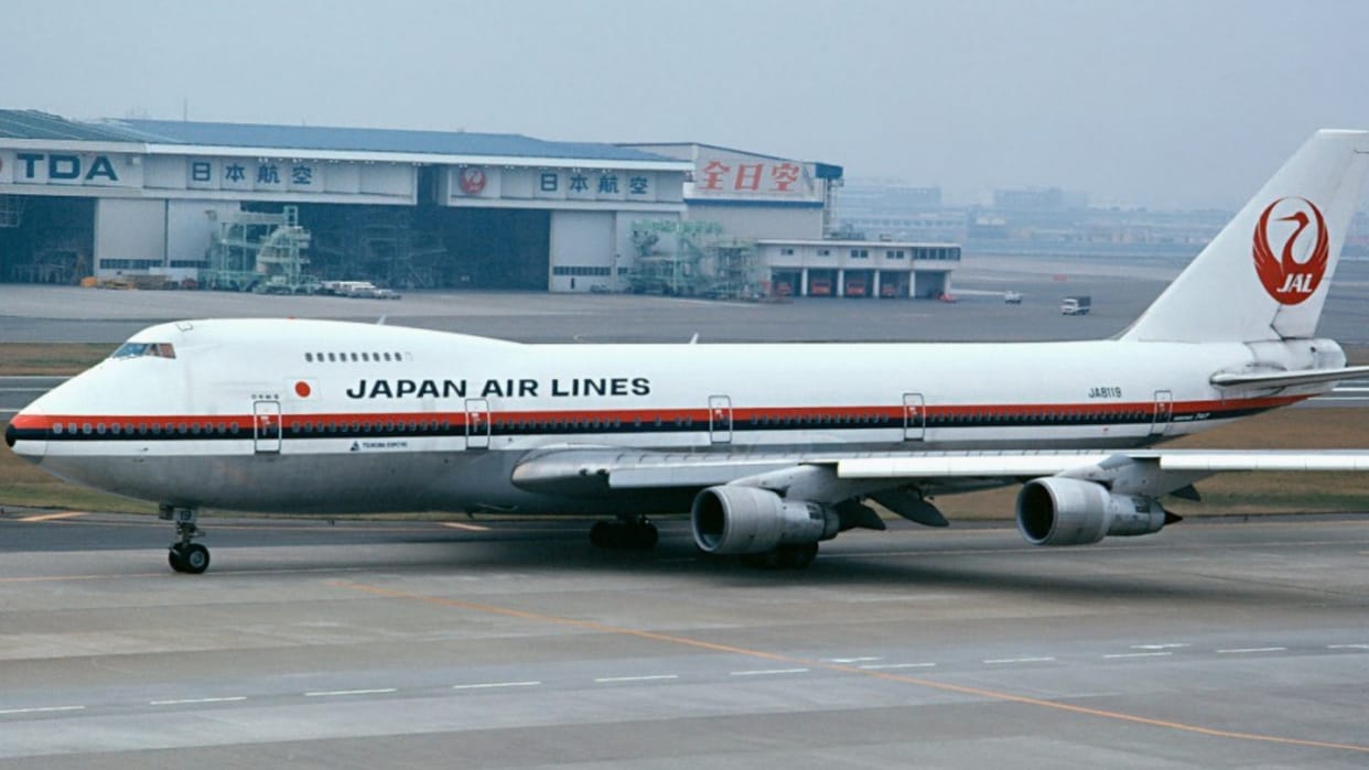 japan plane land back starting point tokyo after seven hours flight