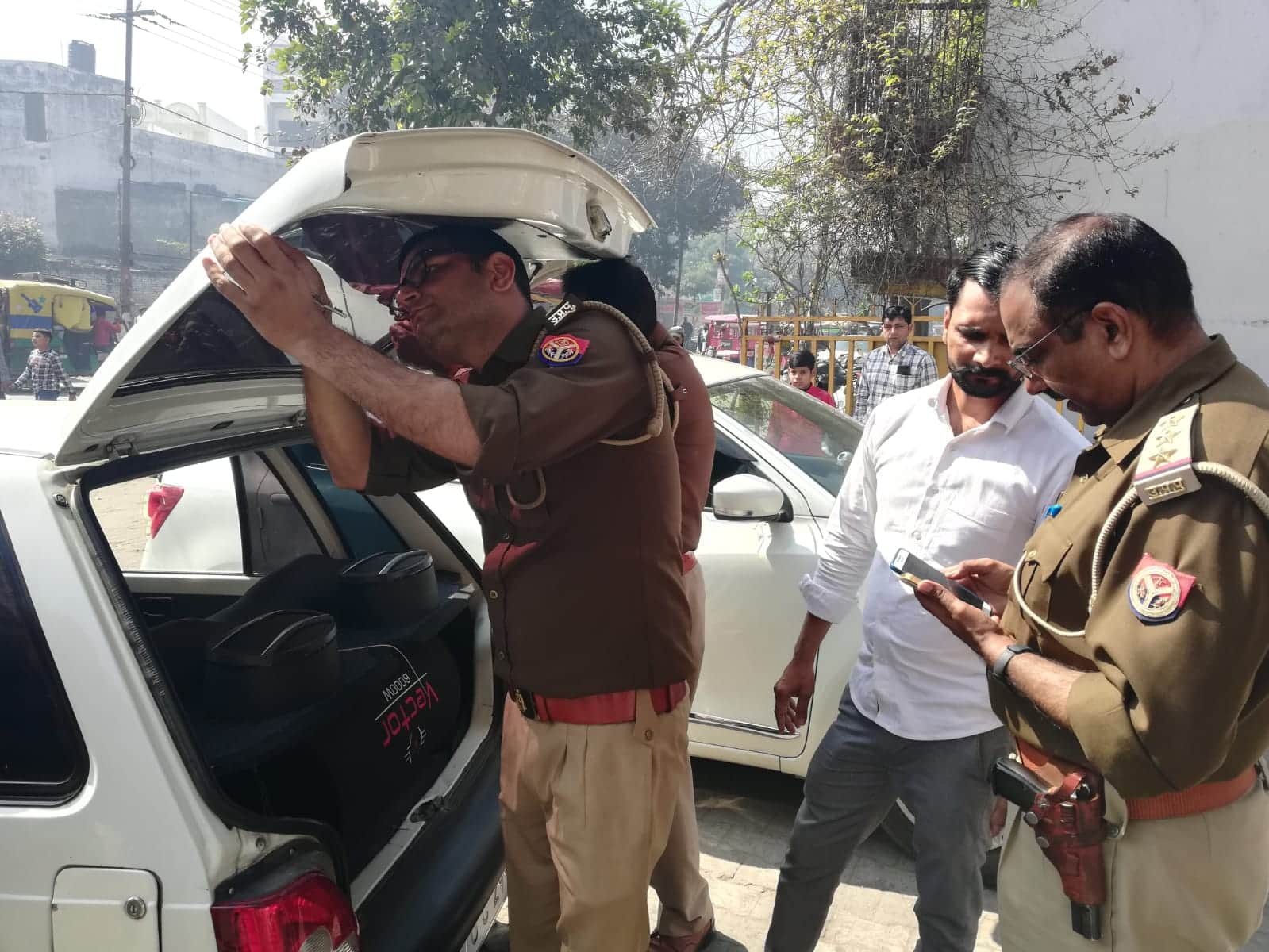 Vehicle checking campaign in the countryside, challan of 103