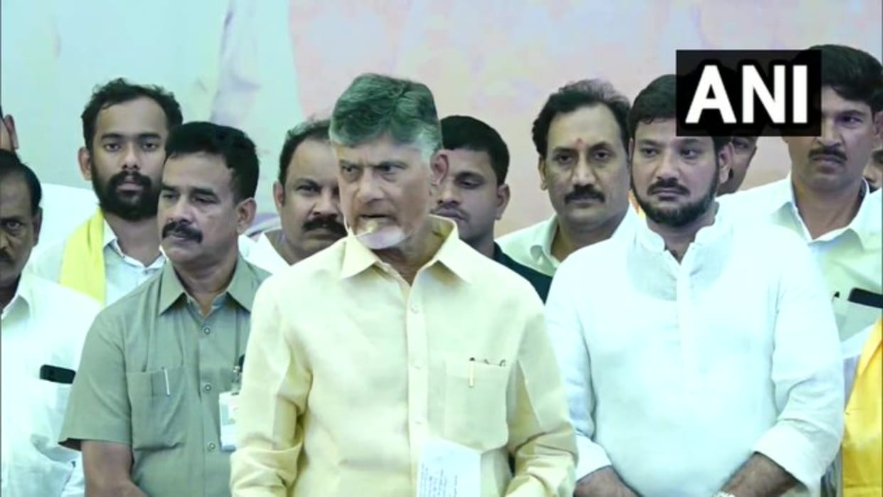 TDP chief Chandrababu Naidu attack CM YS Jagan Mohan Reddy psycho is ruling State