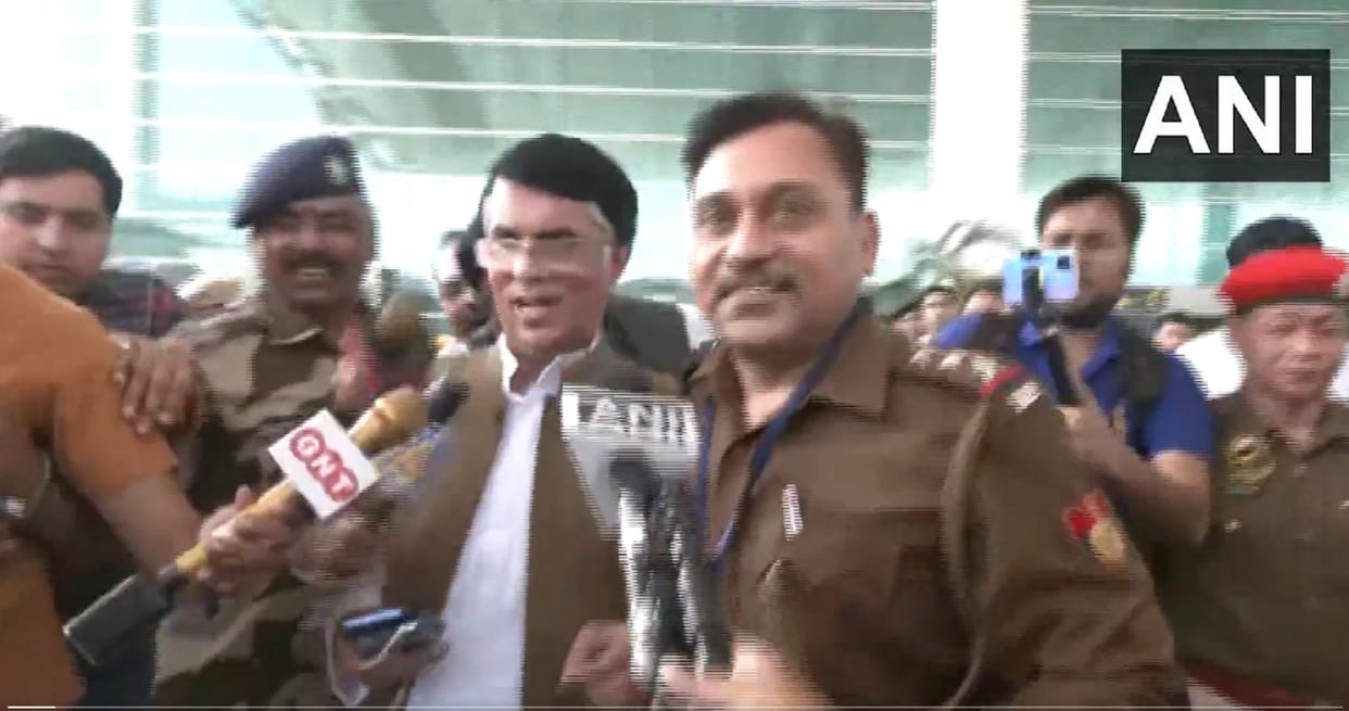 Pawan Khera: BJP said- Action on Pawan Khera, according to the law