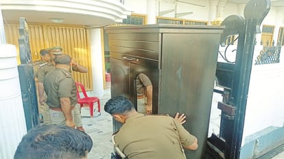 attachment action against absconding mafia for nine months, police force deployed in large numbers