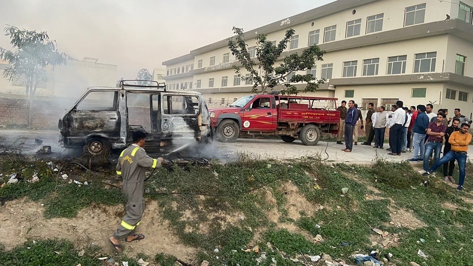 Van caught fire while refilling gas driver escaped