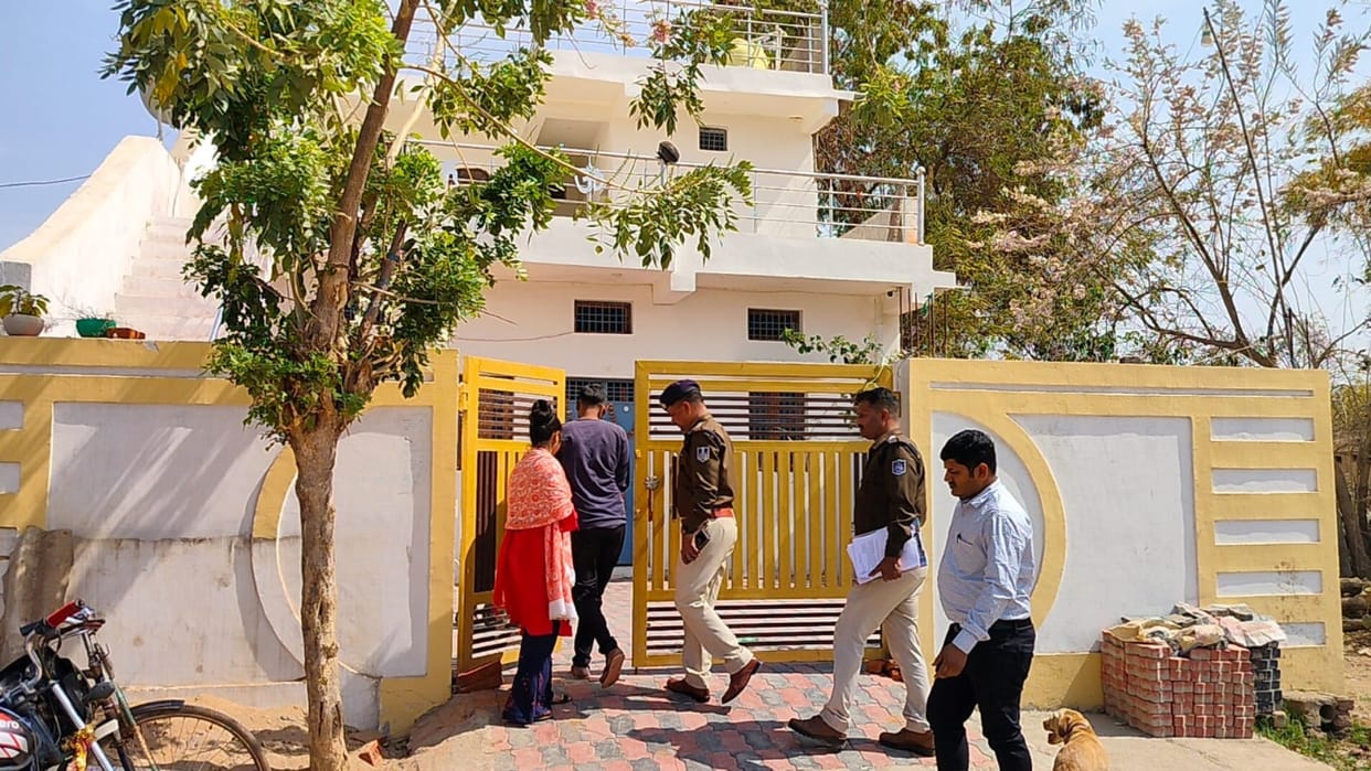 Police crackdown on chit fund company that lured four times interest, two accused arrested
