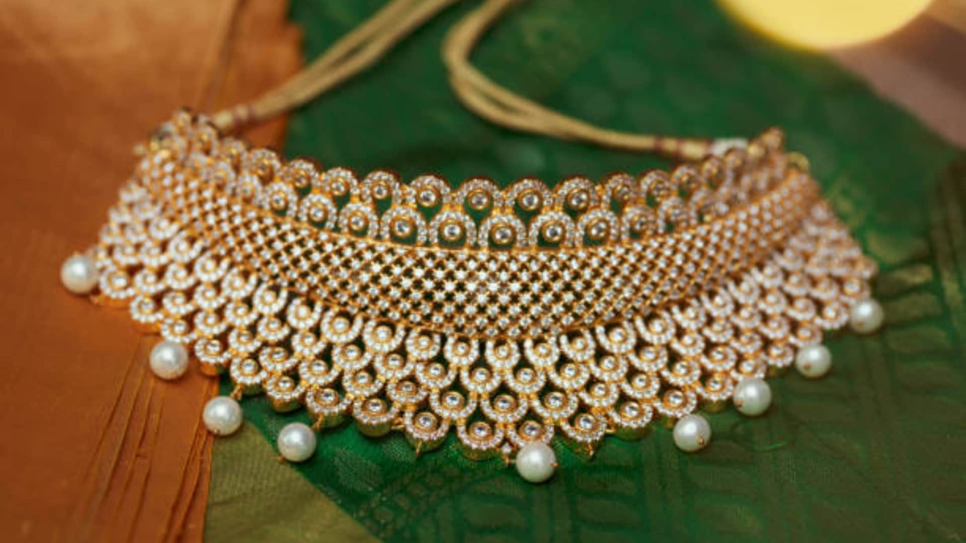 Diwali 2023 must try these thing for perfect look for diwali puja