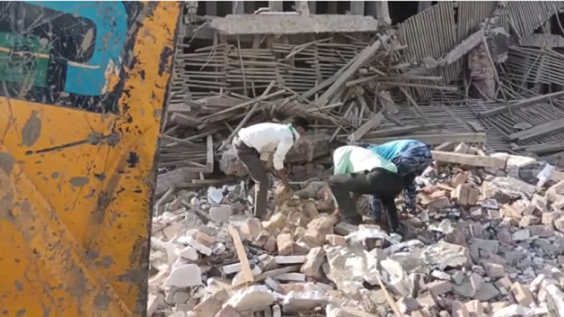 Meerut cold store accident: Six dead identified and NDRF team reached from Ghaziabad