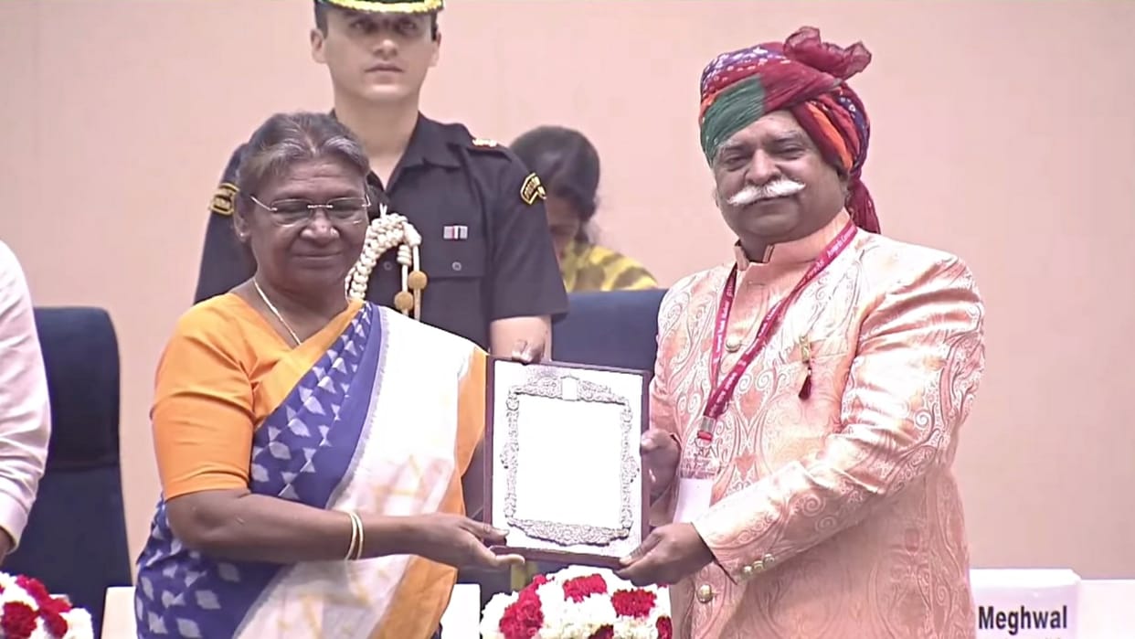 Rajasthan Famous Nagara player Nathulal Solanki honored with Sangeet Natak Akademi Award by President