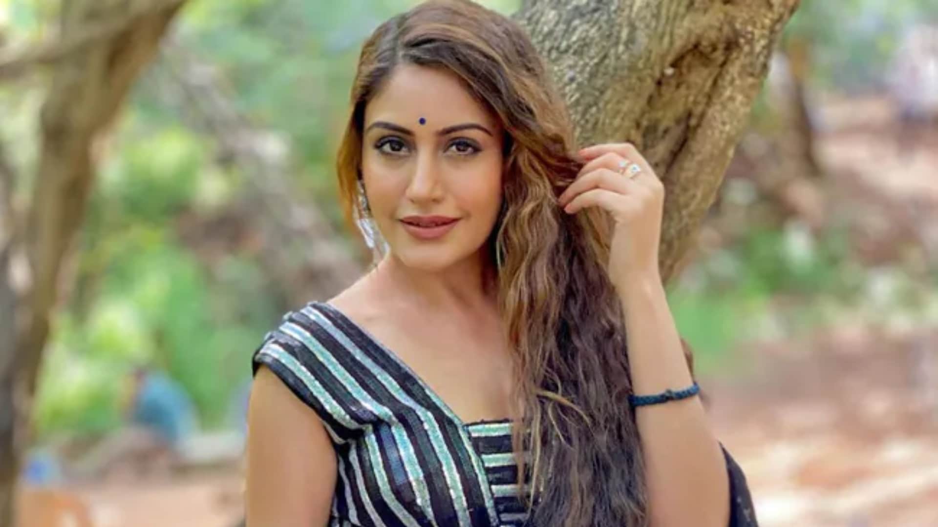 bollywood actress fitness health they dont eat wheat roti shilpa shetty hina khan kajol kiara