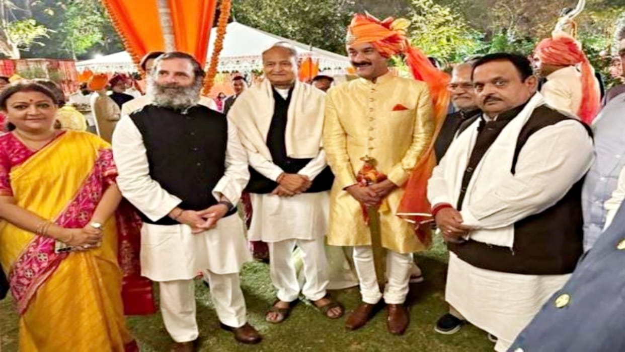 Congress leaders meeting at royal wedding on Gehlot-Pilot dispute