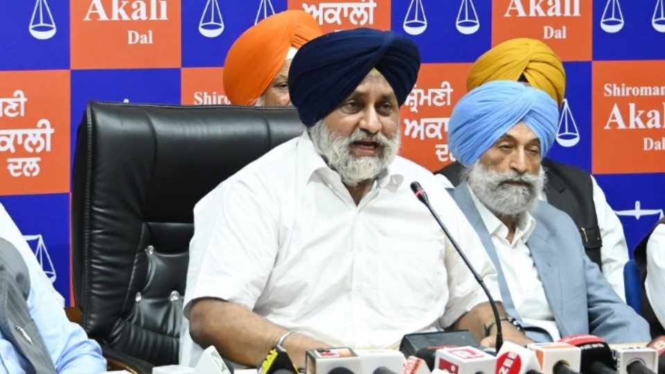 Sukhbir Singh Badal said Action against Rahul Gandhi is murder of democracy