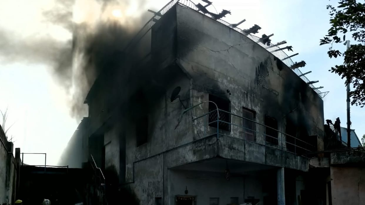 Major fire in Thermocol factory in Ghaziabad