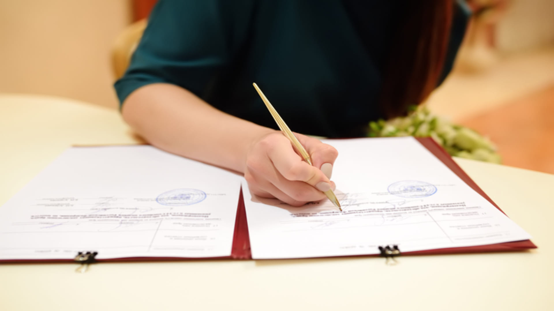 Banking Rights: What To Do If Bank Postpone Your Work On Lunch