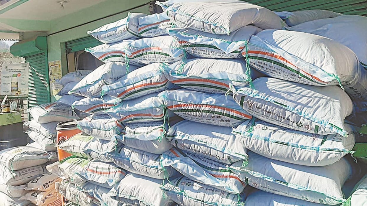 2690 tonnes urea supply by IFFCO reached in himachal pradesh