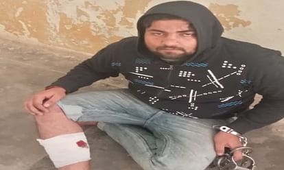 Police encounter in azamgarh rewarded criminal injured and arrested