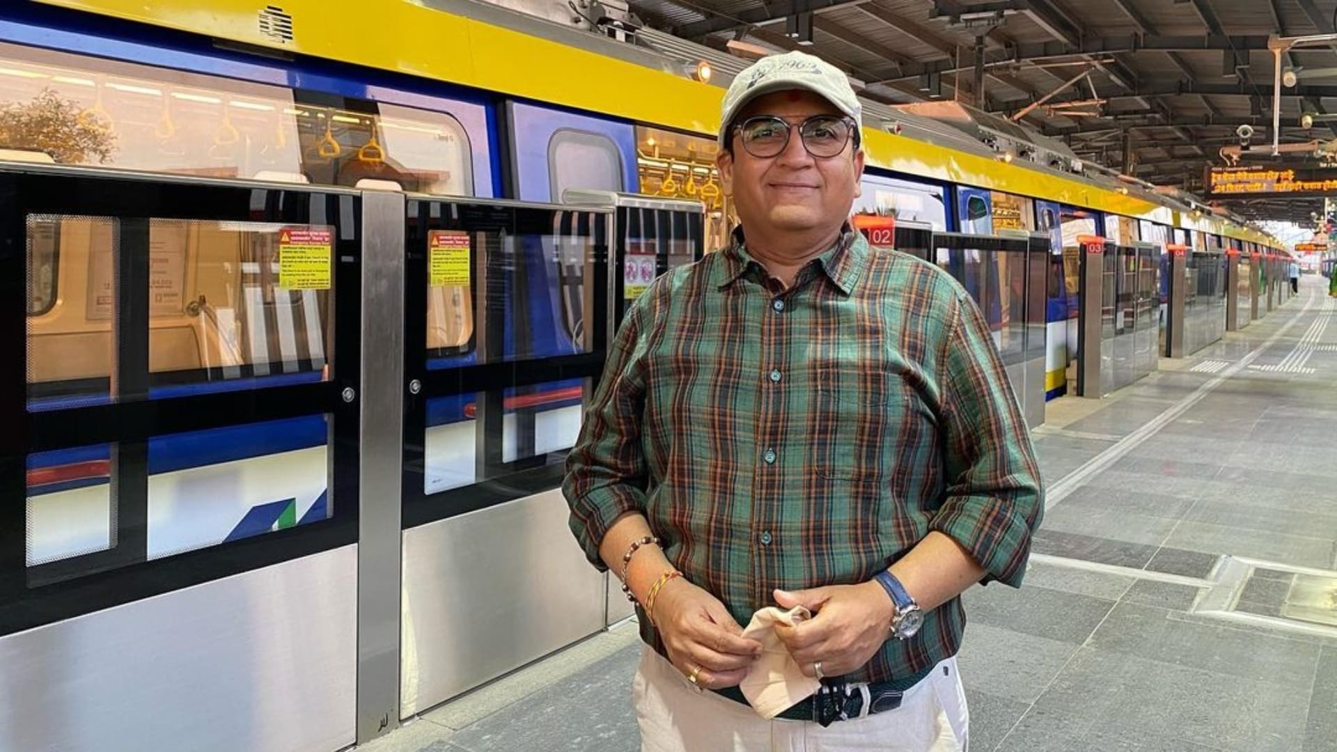 tarak mehta ka ooltah chashmah fame jethalal aka dilip joshi talked on rumours of owning luxury car bungalow