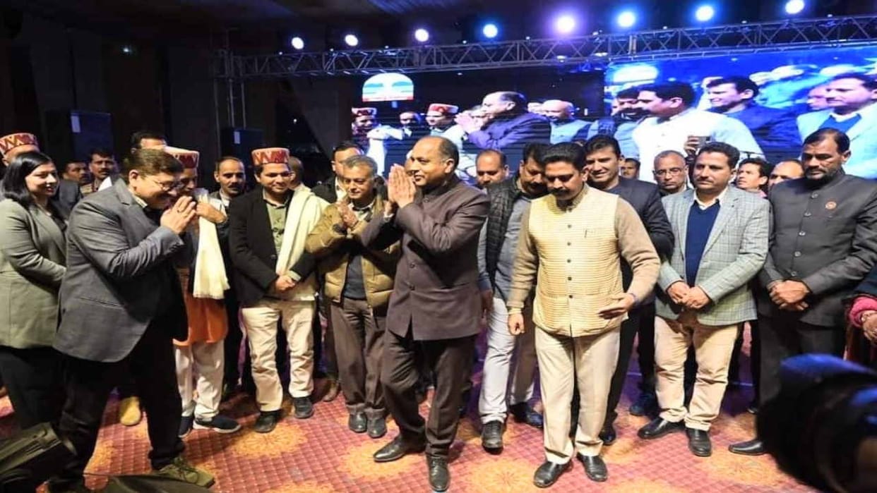 Mandi Mahashivaratri became the arena of politics, making Jairam the chief guest in the last cultural night sp
