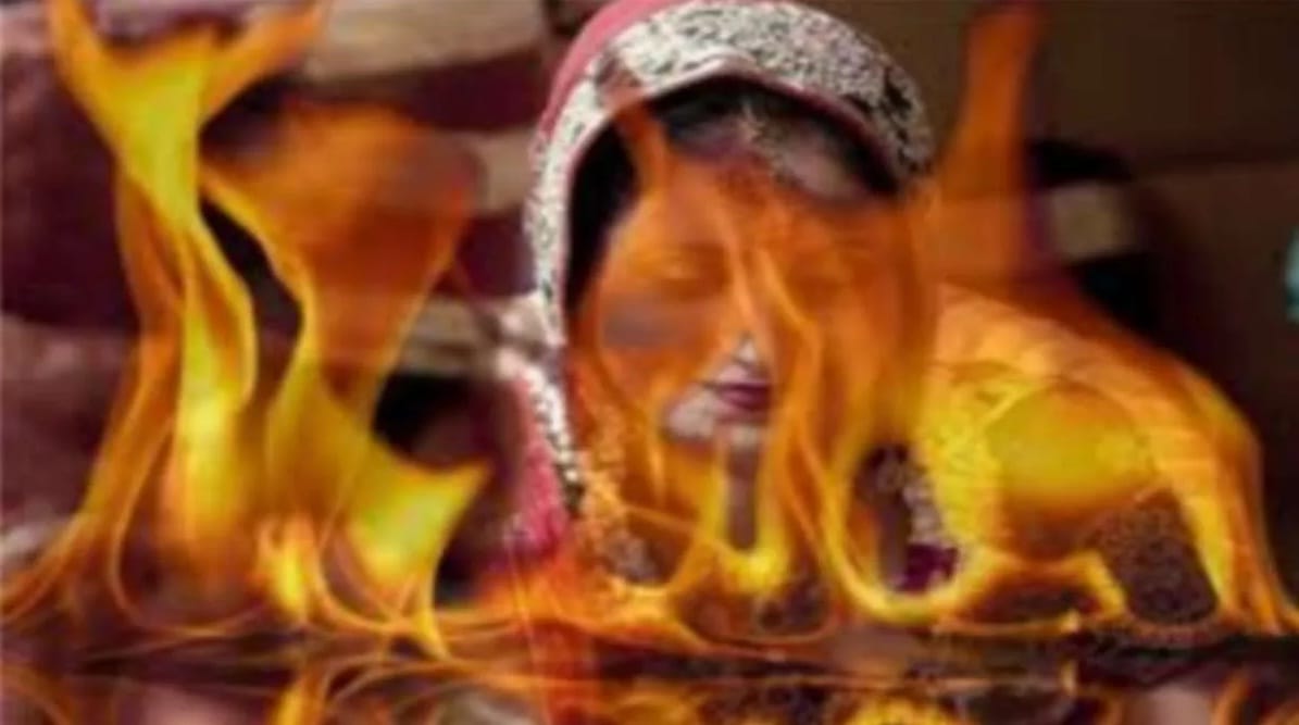 Amroha: Attempt burn married woman leaving gas cylinder open, case against five including husband